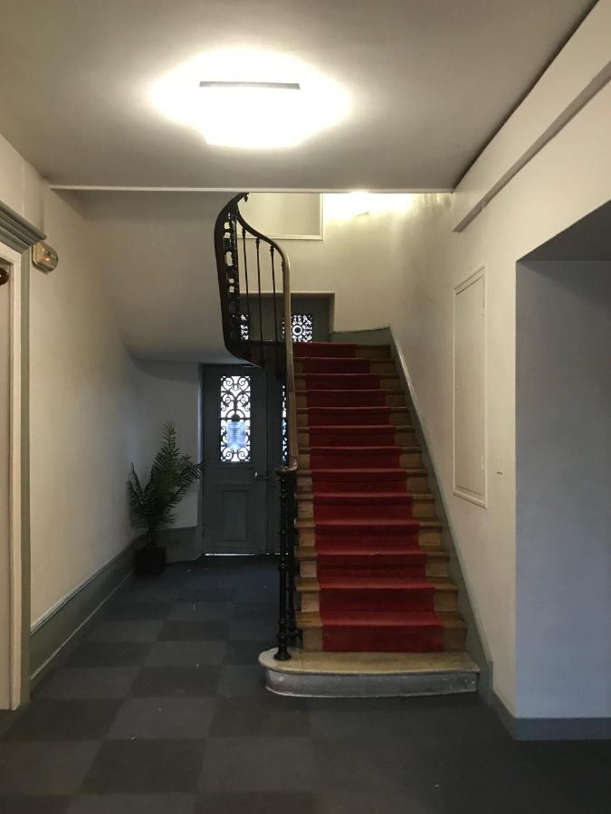 Charme Plein Coeur Auxerre - Parking Prive公寓 外观 照片